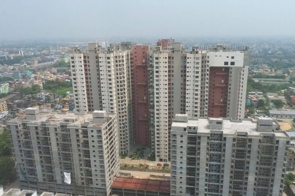 buy 2 BHK flats in sinthee more